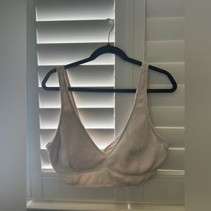 Gilly Hicks bralette 💙